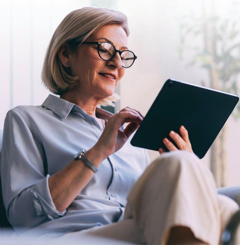 Dexcom Warrior swimming with his waterproof Dexcom G7